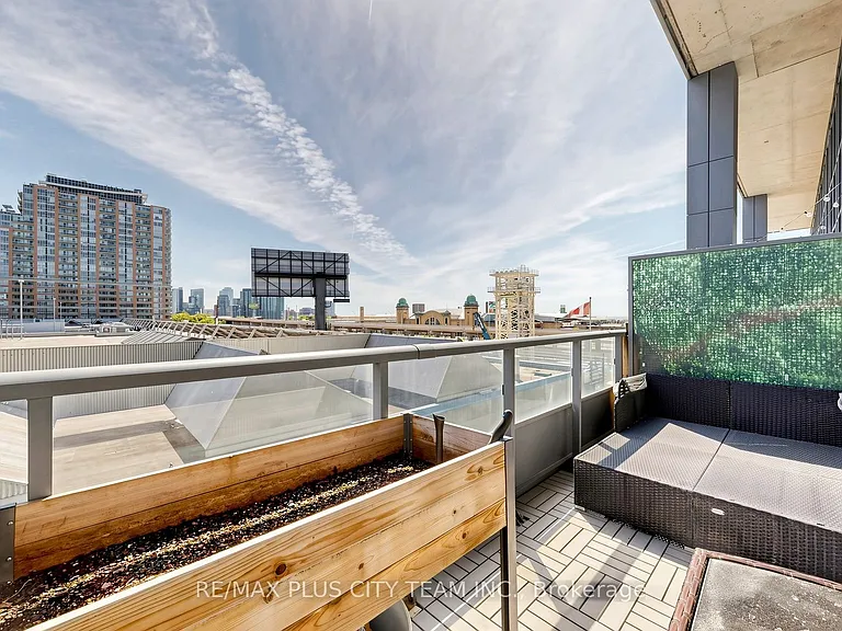 5 Hanna Ave #434 — Photo 20
