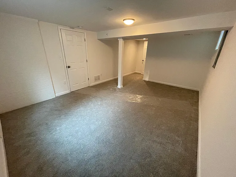 7516 Dogwood Rd — Photo 11