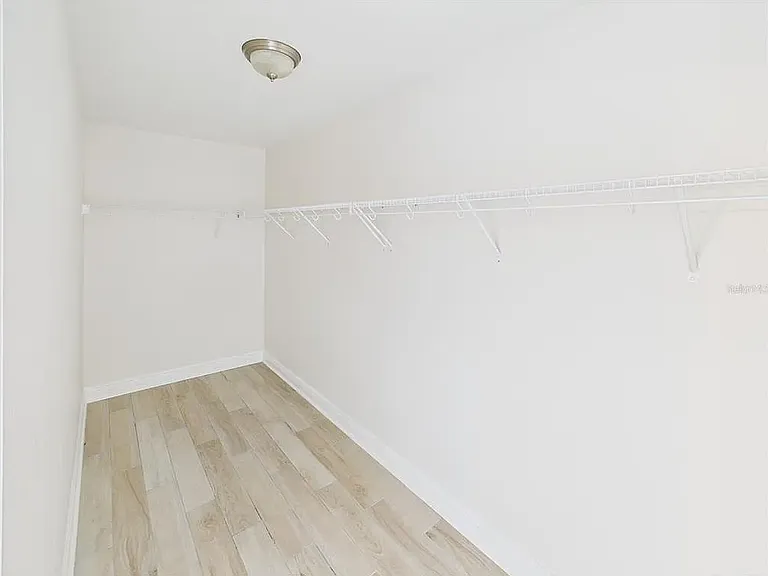 14211 Edinburgh Moor Dr — Photo 11