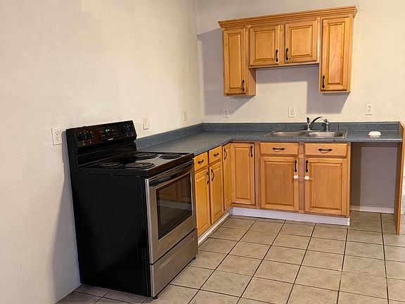 3rd image of 1192 Hacadam Rd #5