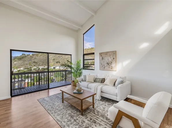 1487 Hiikala Pl APT 39, Honolulu, HI 96816