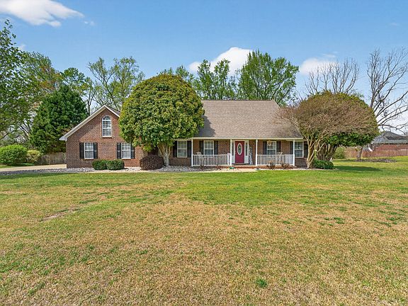 2nd image of 3215 Tamarah Way