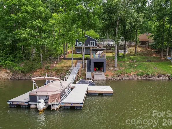 507 Dockside Ter, Denton, NC 27239
