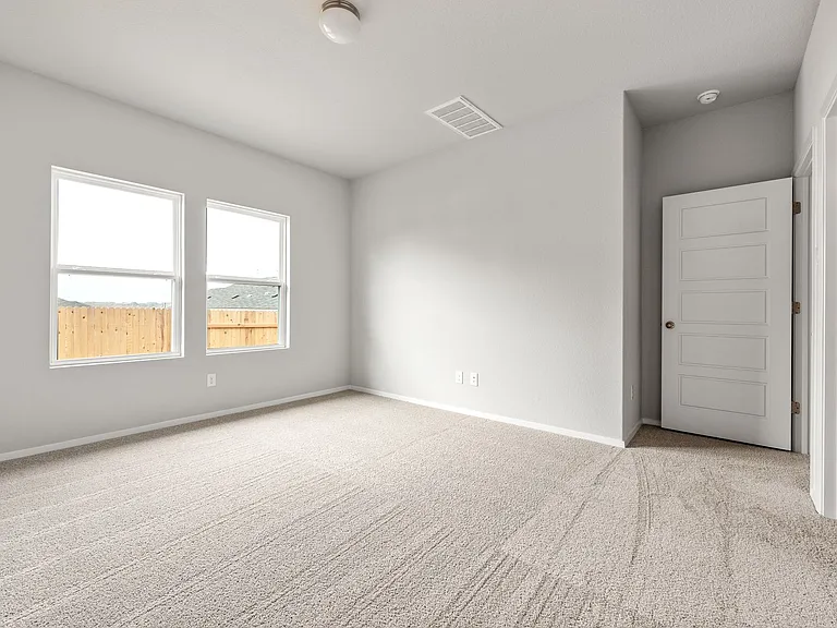 171 Haywood Mnr — Photo 8
