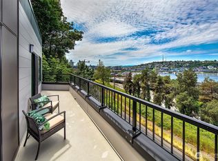 1028 Lakeview Blvd E APT 10, Seattle, WA 98102