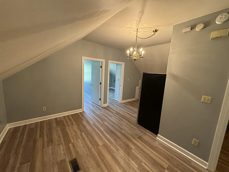 236 N Orange St — Photo 1