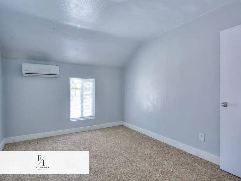 3045 Charlotte Ave — Photo 25