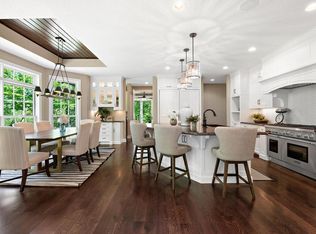 1516 Brightwood Dr, Wayzata, MN 55391