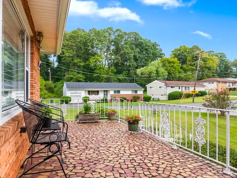 3643 Garner Rd — Photo 8