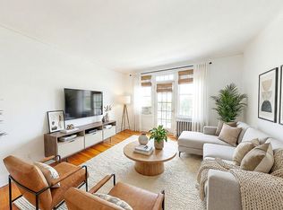 2031 Commonwealth Ave APT 16, Brighton, MA 02135