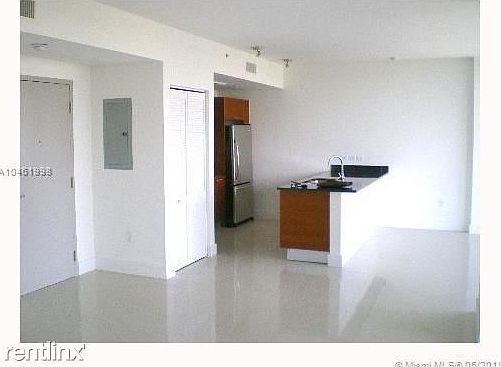 3rd image of 3451 NE 1st Ave APT 306