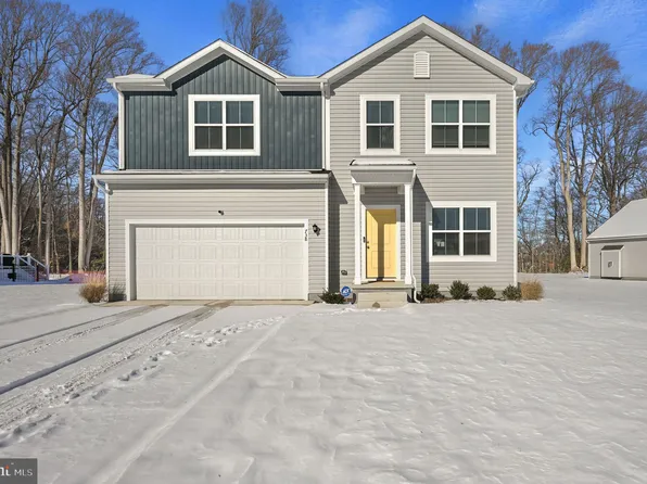 738 Pontoon Dr, Felton, DE 19943