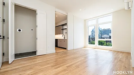 899 Fulton Street, #6B
