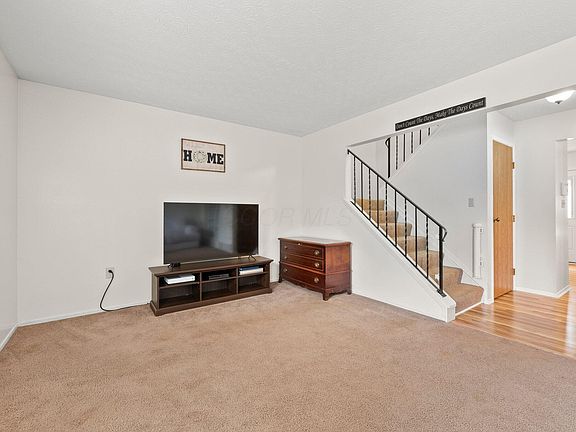 5th image of 2916 Essington Dr