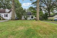 13th St-S1408-001.jpg