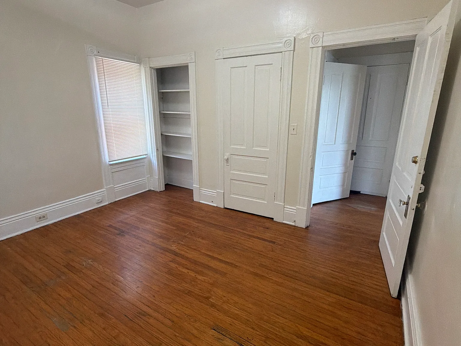 1 bed, 800 sqft, $950 — Photo 2