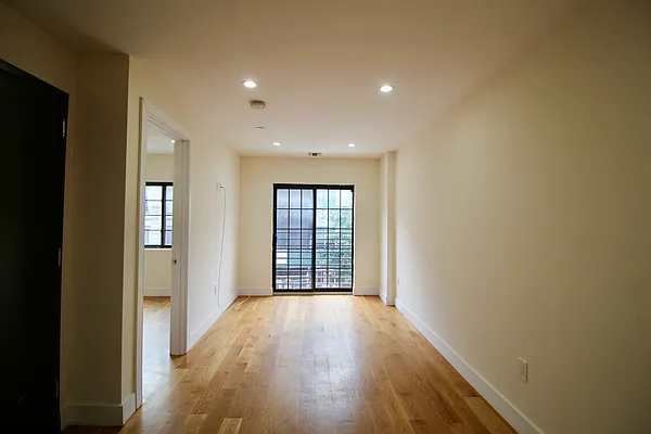 Rented by Hagstrom Management Inc | media 2