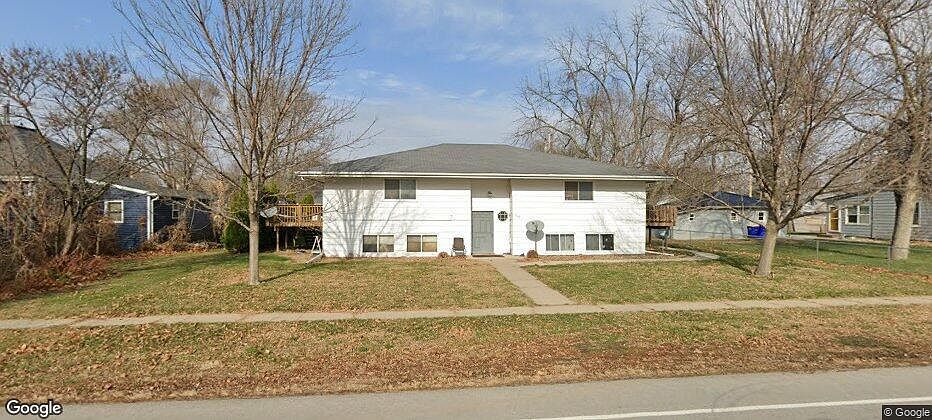 2nd image of 308 E Main St APT 02