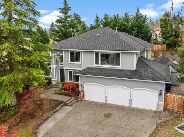 709 SW 353RD Place, Federal Way, WA 98023