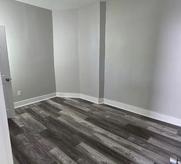 53 9th Ave #1 — Photo 4