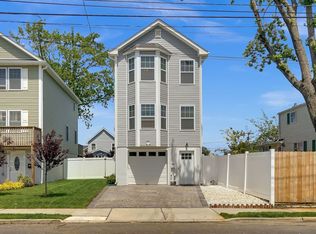 827 9th St, Union Beach, NJ 07735