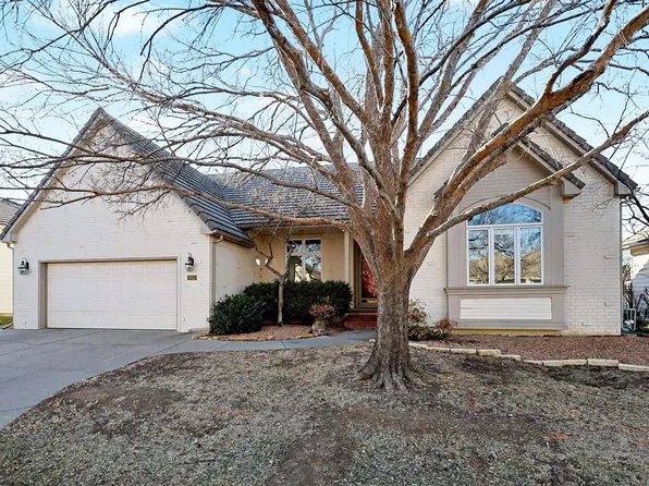 663 N Crest Ridge Ct, Wichita, KS 67230