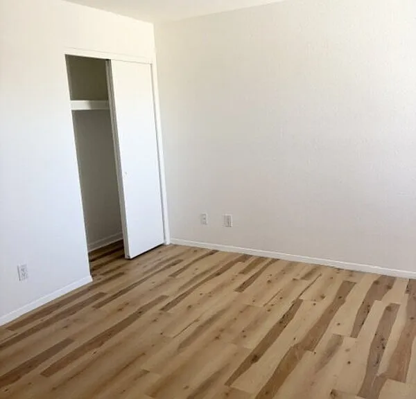 901 S Melody Ln — Photo 10