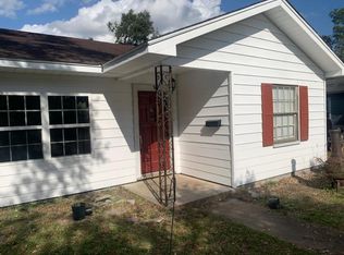 7 Childers Dr, Orange, TX 77630