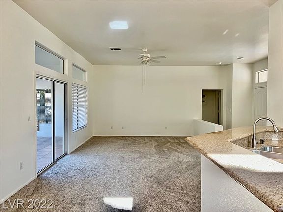 5th image of 2617 Hanging Rock Dr