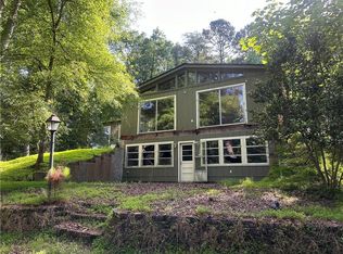 3454 Green Apple Rd, Gainesville, GA 30506