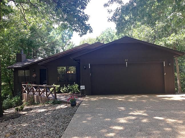 1st image of 42 Knighton Dr