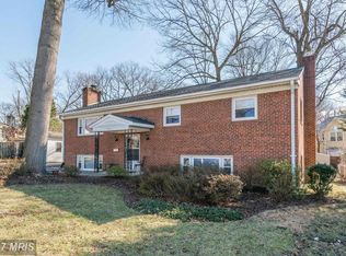 6814 27th St N, Arlington, VA 22213