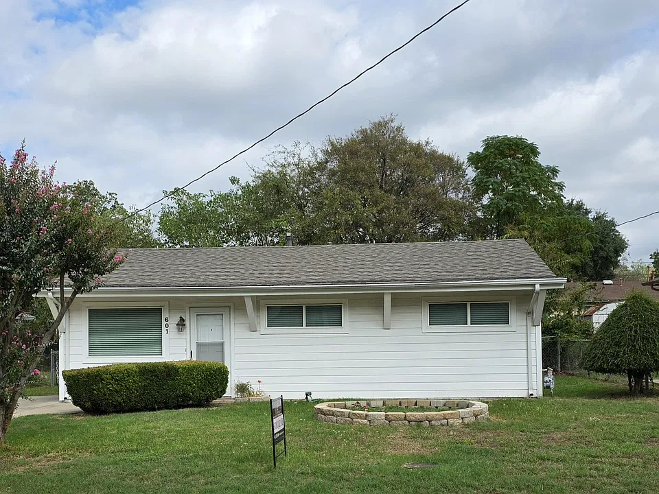 601 Boardwalk Ln