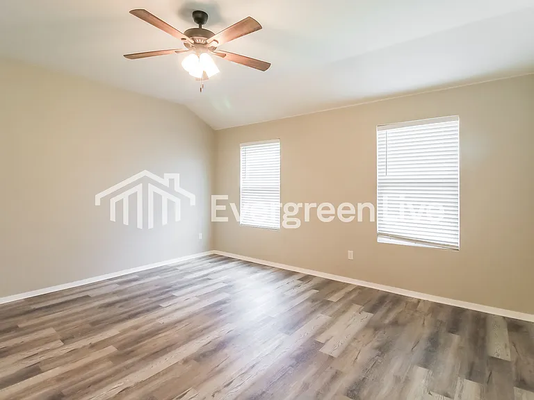 1824 Oxen Ln — Photo 5