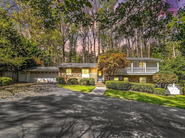 2570 Northside Dr NW, Atlanta, GA 30305