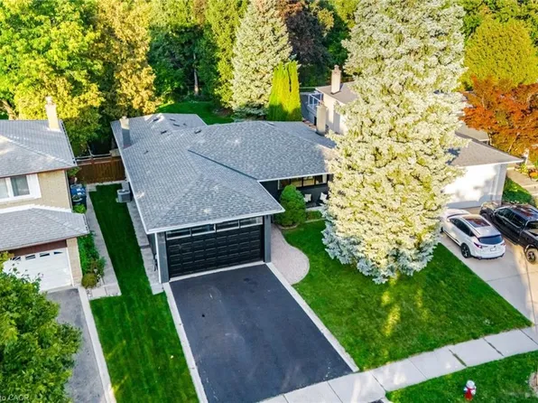 3495 Riverspray Cres, Mississauga, ON L4Y 3M6