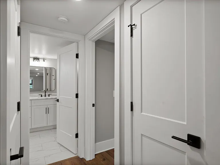 556 N Locust St #111 — Photo 13