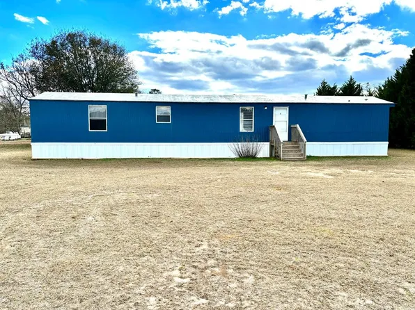 6140 Waco Ct, Wedgefield, SC 29168