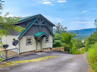 920 Falcon View Way, Sevierville, TN 37862