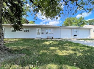 2406 E Washington St, Urbana, IL
