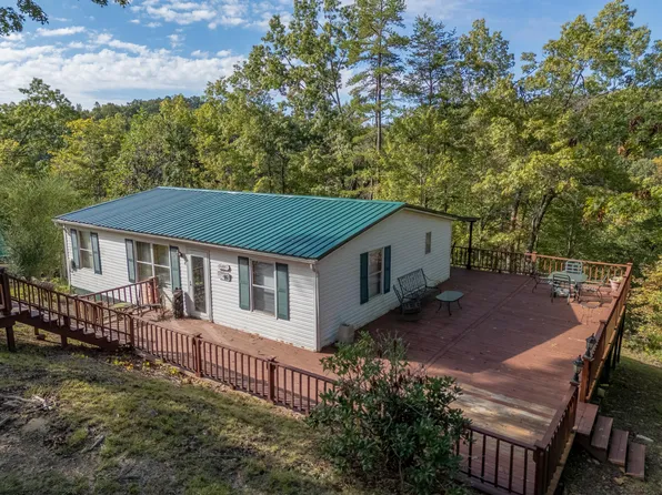 139 Robin Ln, Wellington, KY 40387