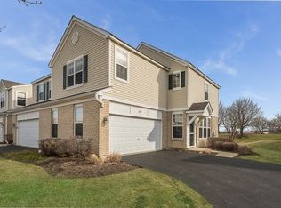 517 Springbrook Trl N, Oswego, IL 60543