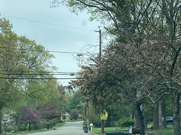 4th image of 28 Underwood Rd