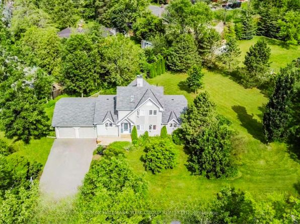 3794 East St, Innisfil, ON L9S 2L9
