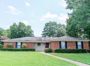 120 Waverly Way, Athens, TX 75752