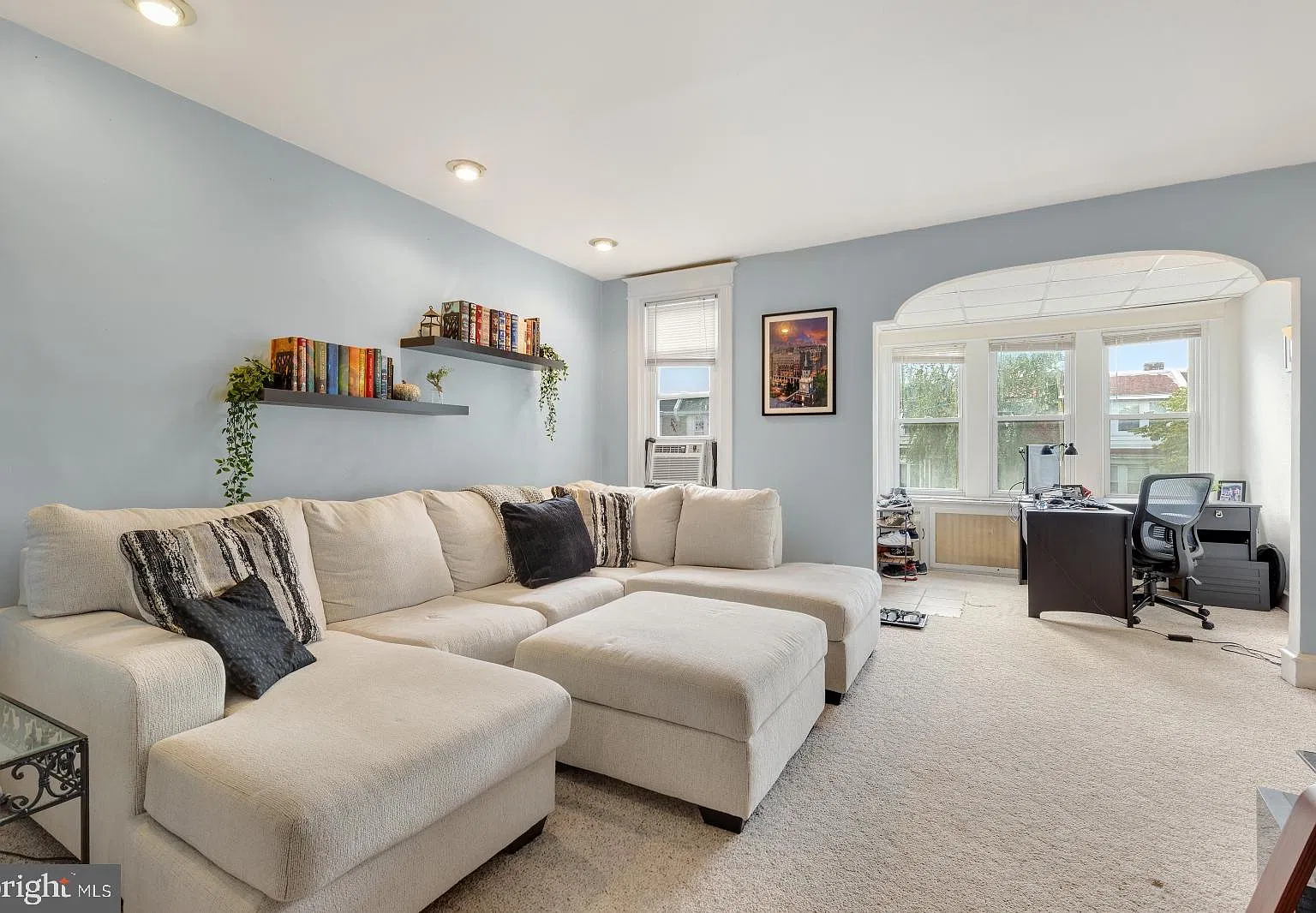 3 bed, 1.0 bath, $2,200 — Photo 1