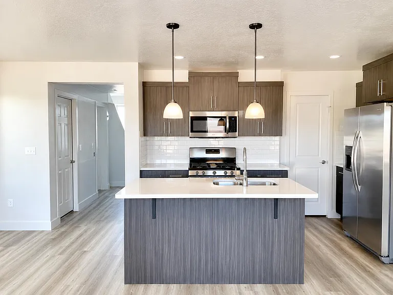 4107 E Phobos Ln — Photo 4