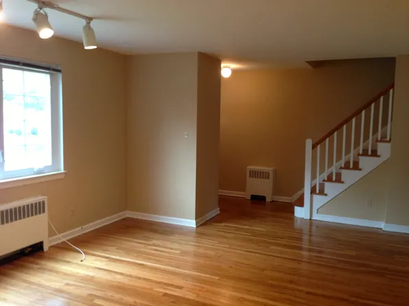 85B Troy Dr #11, Springfield, NJ 07081
