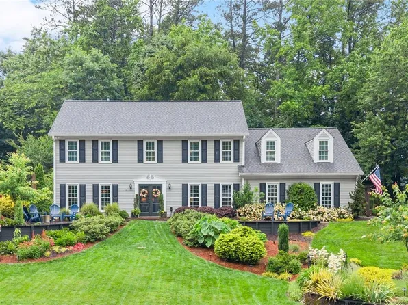 1540 Kinglet Ln, Marietta, GA 30062