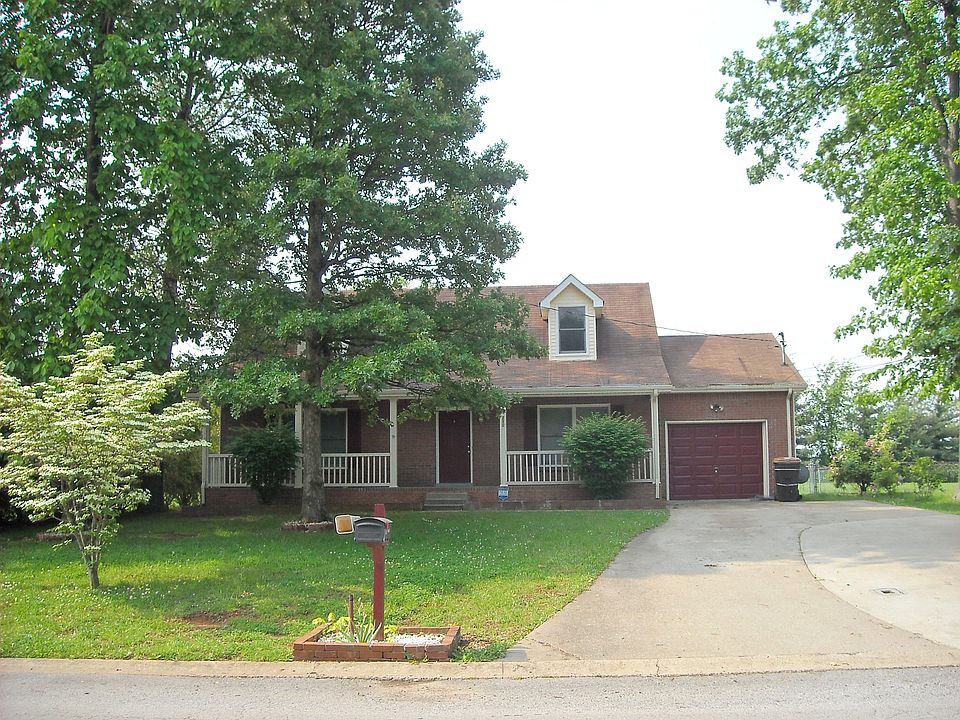 2nd image of 210 Bob White Dr